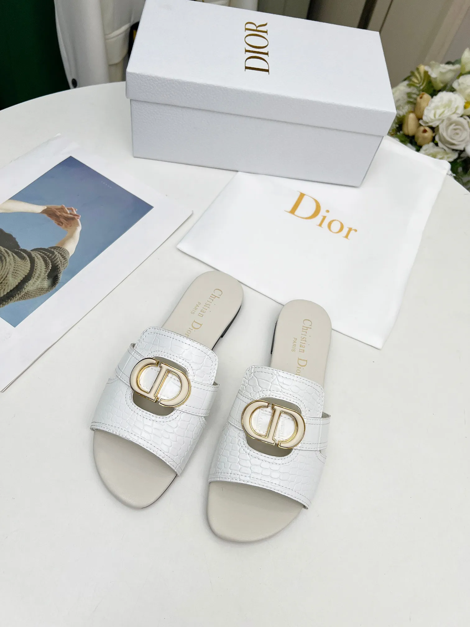 👟👟Ex-factory price 360👟👟 Genuine leather base +30 Dior spring and summer new model 6 colors optional code size 35-42